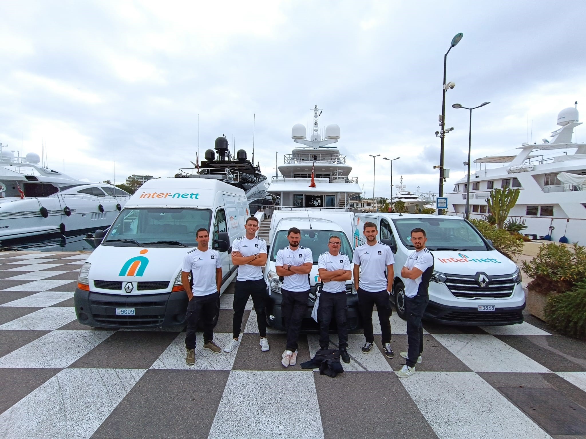 Cannes Port Canto, Carpet Cleaning for Superyachts
